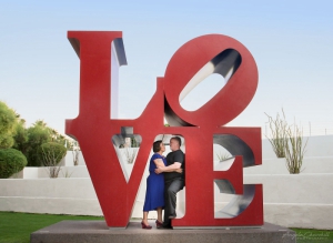 Love-Statue-Couple-2